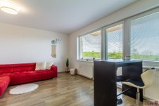 Byt 3+kk+balkon + lodžie, o celkové výměře  95 m2 , Mantovská, Praha - Horní Měcholupy