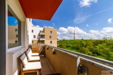 Byt 3+kk+balkon + lodžie, o celkové výměře  95 m2 , Mantovská, Praha - Horní Měcholupy