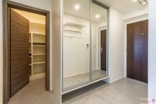 Byt 3+kk+balkon + lodžie, o celkové výměře  95 m2 , Mantovská, Praha - Horní Měcholupy
