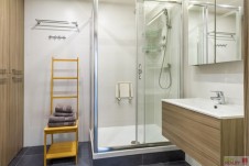 Byt 3+kk+balkon + lodžie, o celkové výměře  95 m2 , Mantovská, Praha - Horní Měcholupy