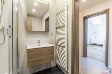 Byt 3+kk+balkon + lodžie, o celkové výměře  95 m2 , Mantovská, Praha - Horní Měcholupy