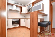 Moderní byt 3+KK+B+G,, o rozloze 80,70 m2, Vřesovická, Praha 5 - Zličín.