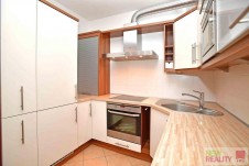 Moderní byt 3+KK+B+G,, o rozloze 80,70 m2, Vřesovická, Praha 5 - Zličín.