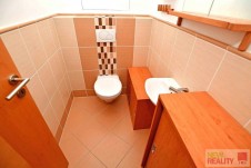 Moderní byt 3+KK+B+G,, o rozloze 80,70 m2, Vřesovická, Praha 5 - Zličín.