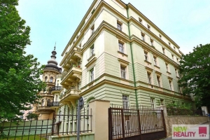 Prodej bytu 1+kk, o výměře 23,30 m2 + sklepem 5 m2, ulice Jana Masaryka, Vinohrady, Praha 2