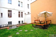 Prodej bytu / ateliéru 2+kk, 50,3 m, Karlín  ulice Březinova