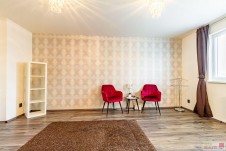Prodej bytu v nízkopodlažním domě, 2+kk, 45 m2, 3.NP, ulice Dolnoměcholupská, Praha 10