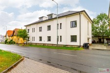 Prodej bytu v nízkopodlažním domě, 2+kk, 45 m2, 3.NP, ulice Dolnoměcholupská, Praha 10