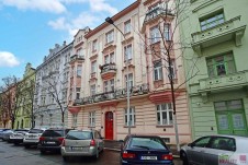 Prodej nebytového prostoru( ateliéru)  50,30 m2 v ulici Březinova - Karlín - Praha
