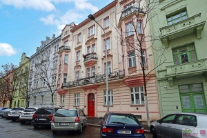 Prodej nebytového prostoru( ateliéru)  50,30 m2 v ulici Březinova - Karlín - Praha