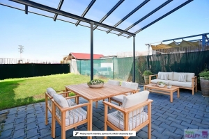 Prodej řadového domu 4+kk, 120 m2 + 218 m2 zahrada, ulice Zlatnická - Jenštejn.
