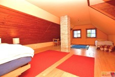 Prodej rodinného domu 4+kk, zastavěna plocha 145 m2, zahrada 1146 m2, Křelovice  v kraji Vysočina.