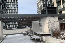 Pronájem bytu 1+kk + garážové stání, 37 m2 v 6.patře  v rezidenci Garden Towers, Praha 3