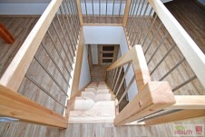 Pronájem mezonetového bytu 4+kk, 171,75 m2 s garáží, zahradou 388 m2,  Praha 4